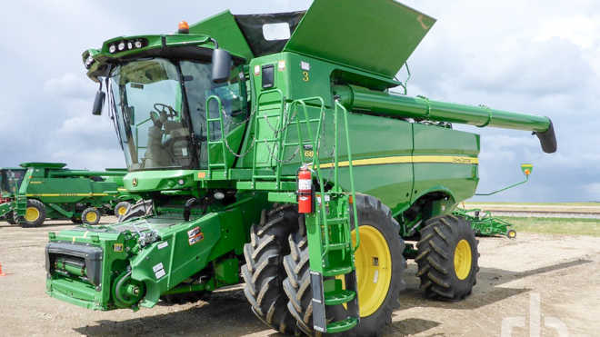 Combine Harvester Tractors For Sale Ritchie Bros Auctioneers